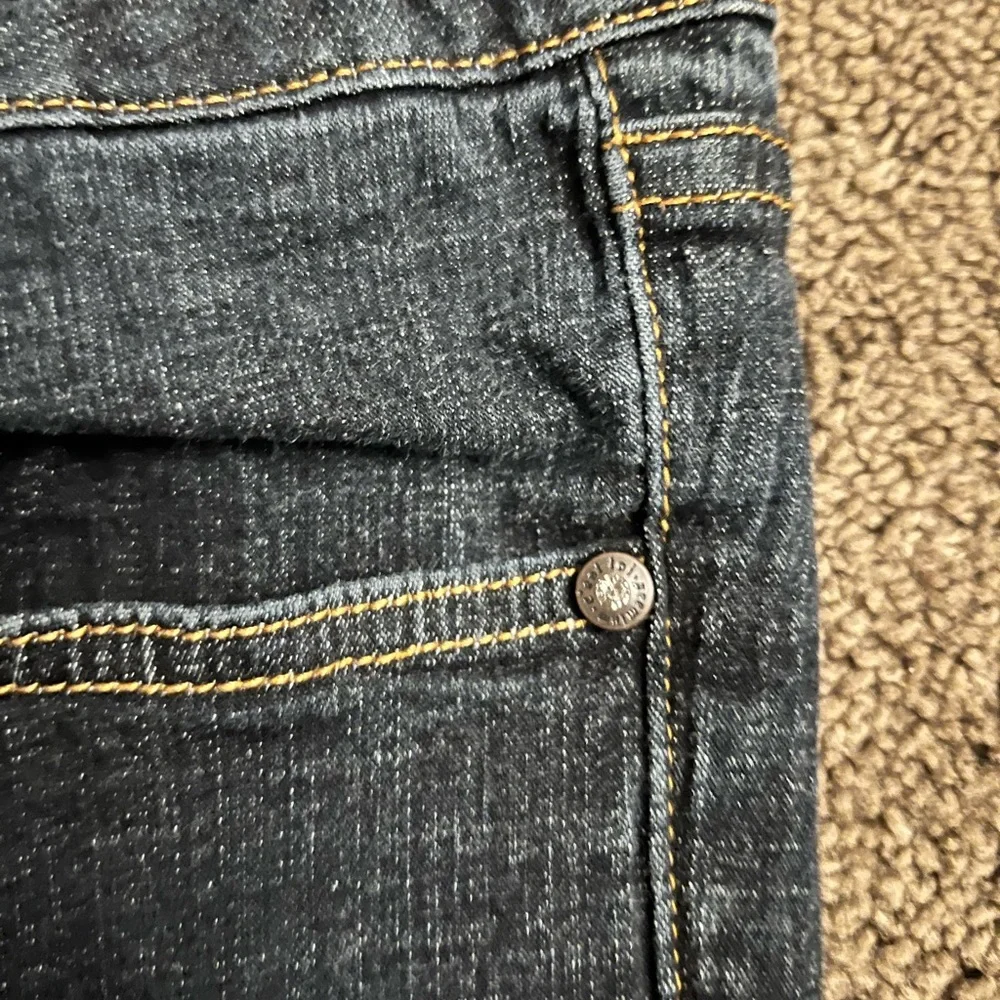 Plus size capris - Picture 3 of 5
